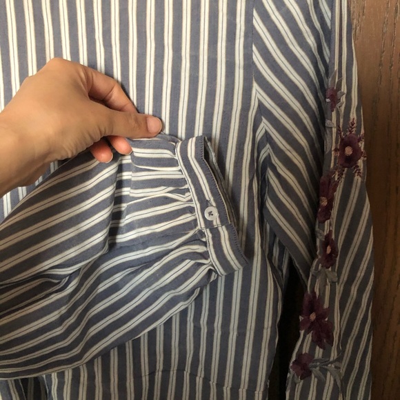 Dizzylissy embroidered long sleeve top - Picture 5 of 8